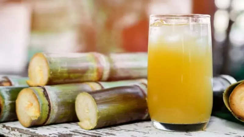 The Benefits of Drinking Sugarcane Juice on an Empty Stomach